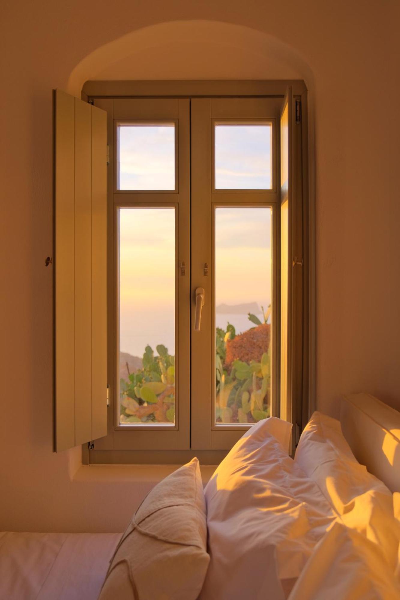Odyssey Rock Milos Sunset Suites Plaka  Cameră foto