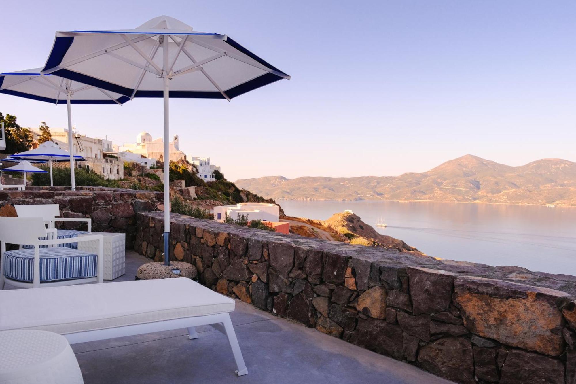 Odyssey Rock Milos Sunset Suites Plaka  Cameră foto